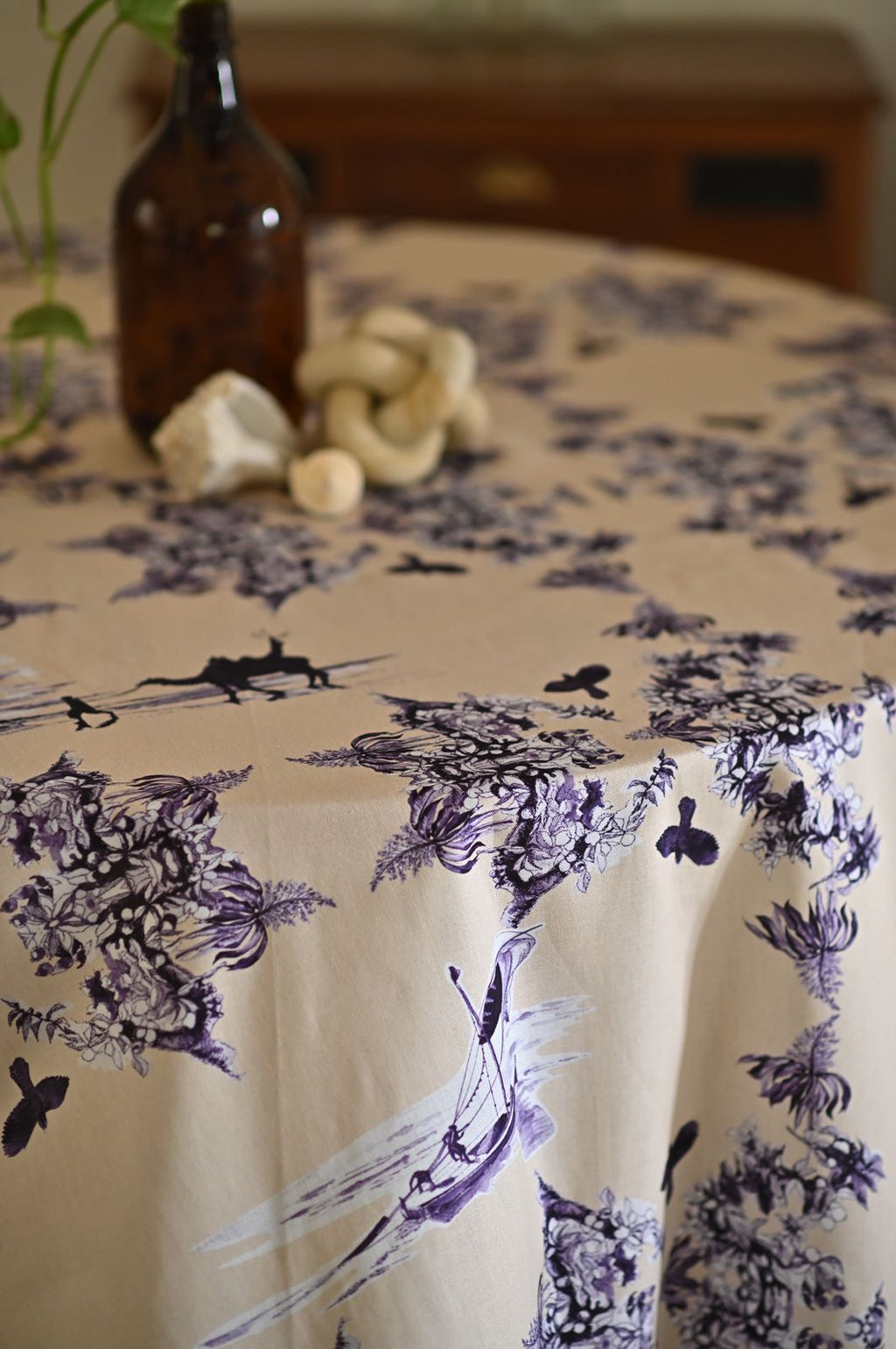 Song of Sindh in Purple Table Cover