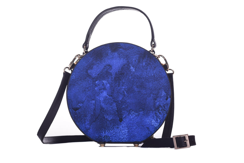 Round Crossbody Bag: Blue Wash