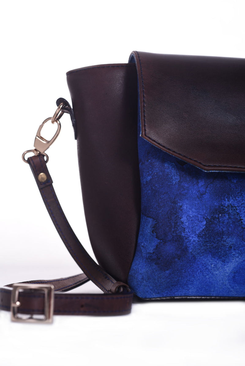City Crossbody Bag: Blue Wash